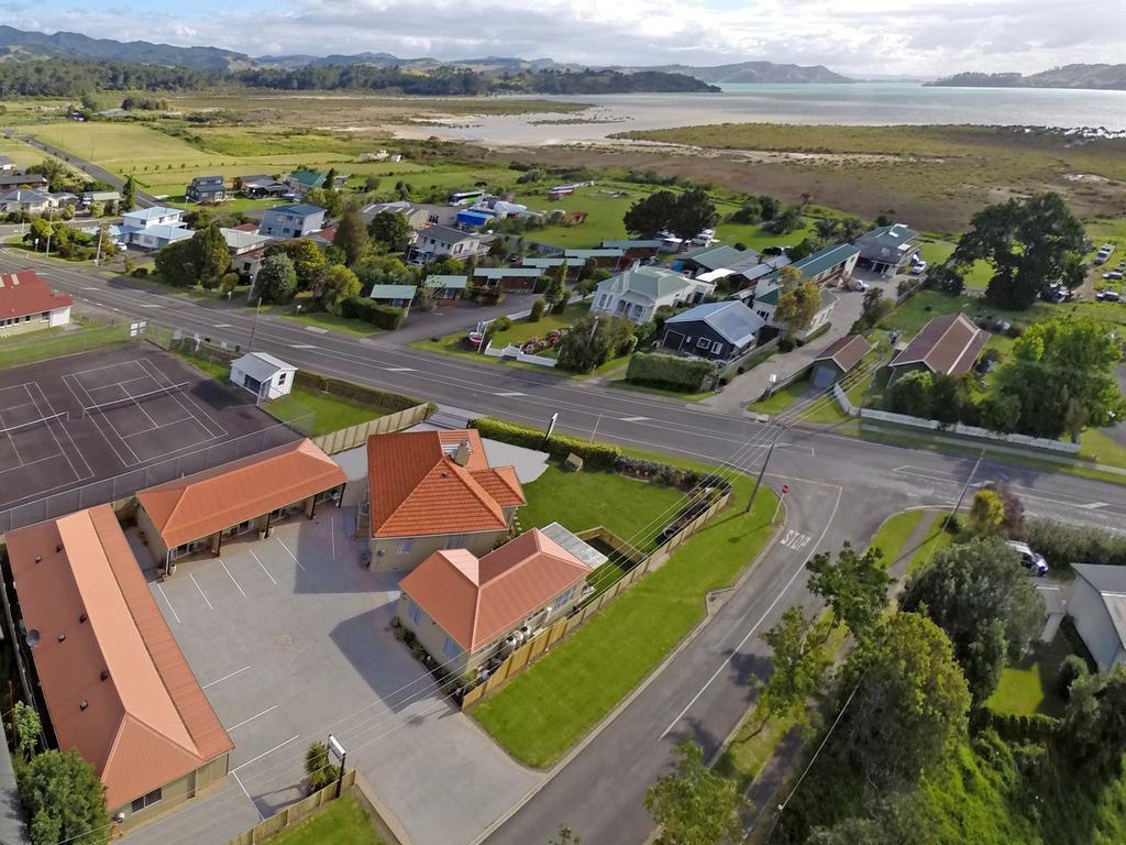 The Olive Motel Coromandel Exterior photo